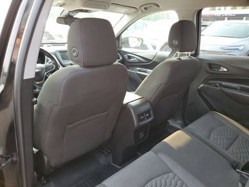 Used 2019 Chevrolet Equinox LT w/ Driver Convenience Package FWD image 30