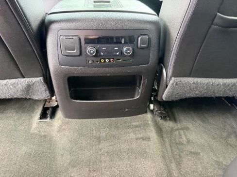 Used 2016 Chevrolet Tahoe LT AWD/4WD image 29