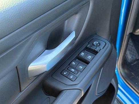 New 2026 RAM 1500 Express AWD/4WD image 12