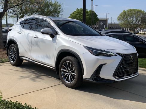 Used 2025 Lexus NX 350h AWD w/ Accessory Package (2T) image 2