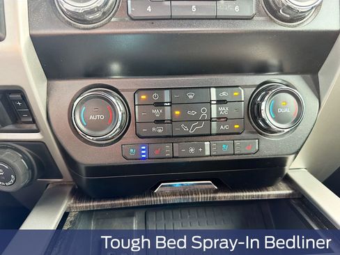 Used 2020 Ford F350 Lariat image 21