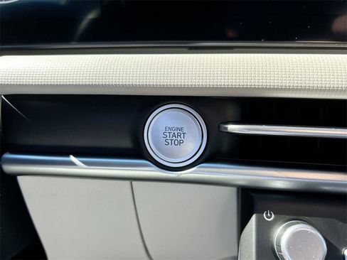 New 2026 Hyundai Tucson SE image 30