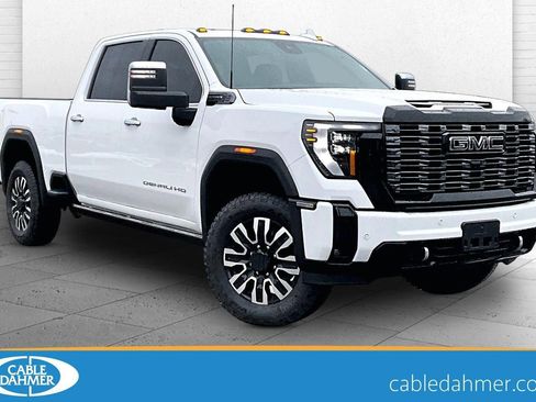 Used 2025 GMC Sierra 2500 Denali Ultimate image 1