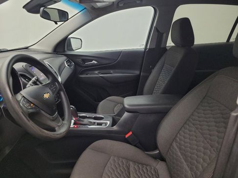 Used 2020 Chevrolet Equinox LT FWD image 17