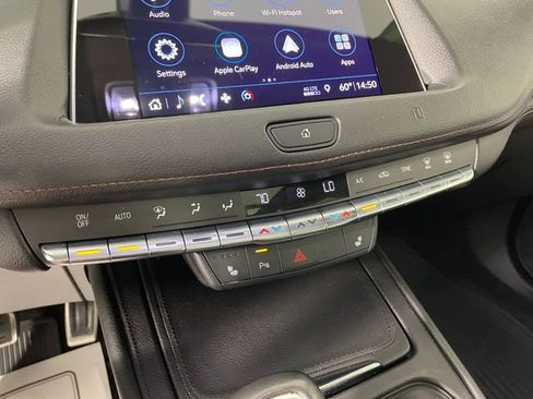 Used 2019 Cadillac XT4 Sport AWD/4WD image 8