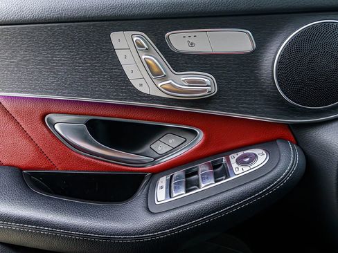 Used 2021 Mercedes-Benz GLC 300 w/ AMG Line image 22