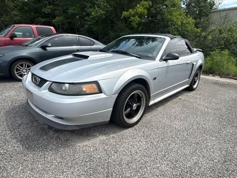 Used 2001 Ford Mustang GT RWD image 12