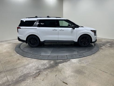 New 2026 Kia Carnival SX Prestige image 4