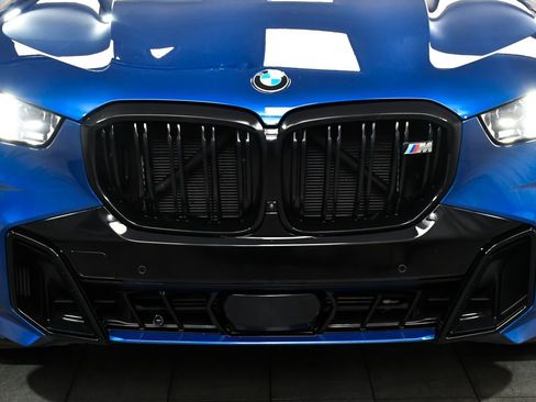 Used 2024 BMW X5 M60i AWD/4WD image 81
