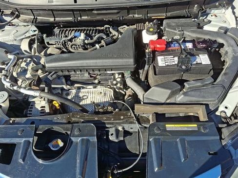 Used 2020 Nissan Rogue SL w/ Premium Package image 31