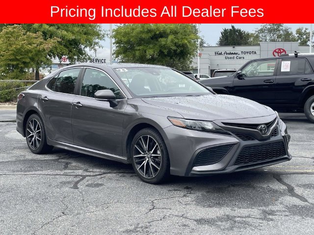 Used 2023 Toyota Camry SE FWD image 7