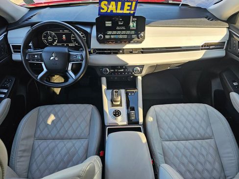 Used 2024 Mitsubishi Outlander SEL AWD/4WD image 15
