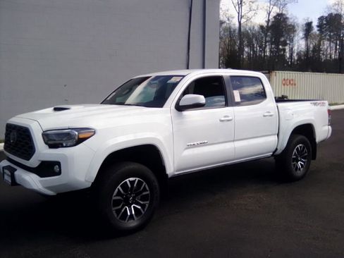 Used 2023 Toyota Tacoma TRD Sport image 20
