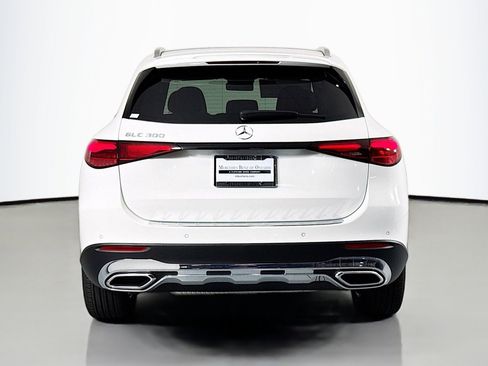 New 2026 Mercedes-Benz GLC 300 image 3