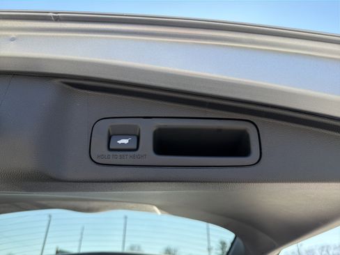 Used 2019 Honda CR-V EX-L image 23