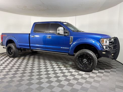 Used 2022 Ford F350 Platinum AWD/4WD image 5
