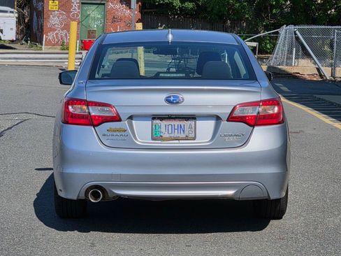 Used 2016 Subaru Legacy 2.5i Premium AWD/4WD image 6