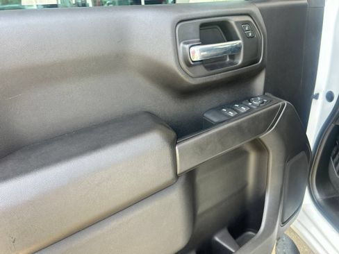 Used 2022 Chevrolet Silverado 1500 Custom RWD image 20