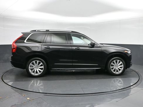 Used 2019 Volvo XC90 T6 Momentum w/ Protection Package Premier image 8