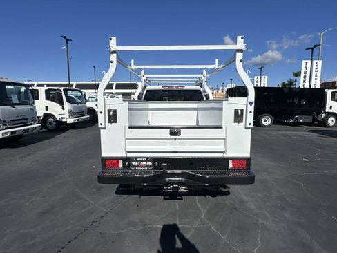 New 2026 GMC Sierra 2500 Pro w/ Convenience Package image 6