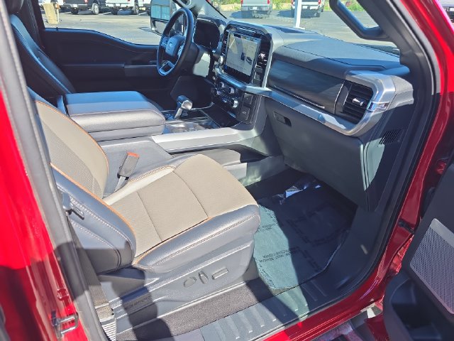 Used 2025 Ford F150 Lariat w/ FX4 Off-Road Package AWD/4WD image 13