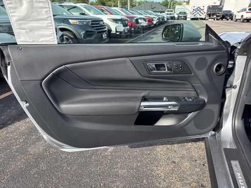 New 2025 Ford Mustang Premium image 11