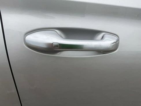 Used 2022 Hyundai Palisade SEL FWD image 17