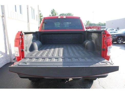 Used 2024 RAM 2500 Big Horn w/ Bed Utility Group image 7