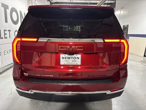 New 2026 GMC Yukon Elevation image 32