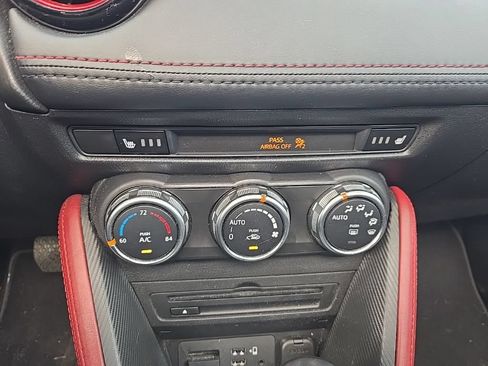 Used 2018 MAZDA CX-3 Touring w/ Preferred Equipment Package AWD/4WD image 11