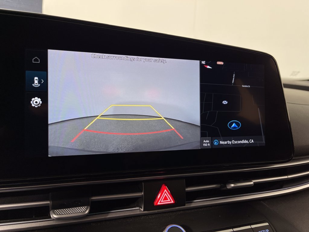 Certified 2025 Hyundai Elantra SEL FWD image 24