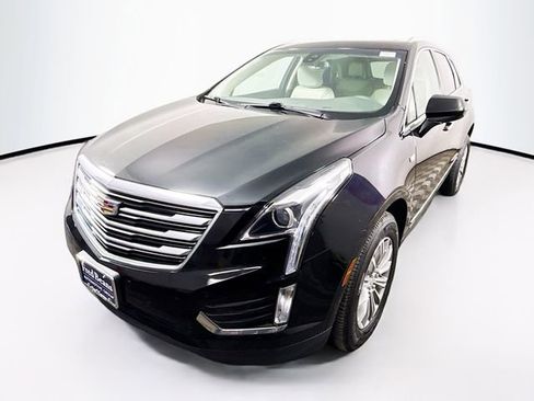 Used 2019 Cadillac XT5 Luxury image 3