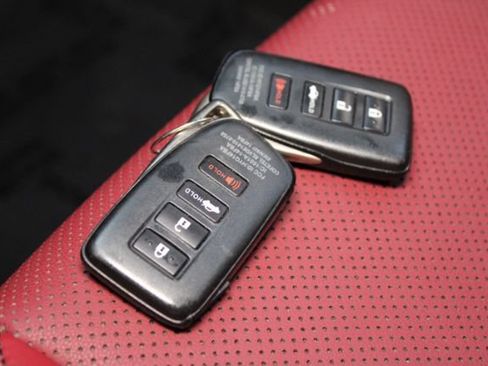 Used 2016 Lexus IS 300 AWD w/ F Sport Package image 19