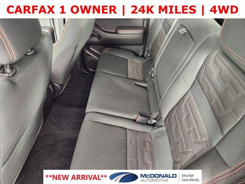 Used 2022 Nissan Frontier PRO-4X w/ Technology Package image 12