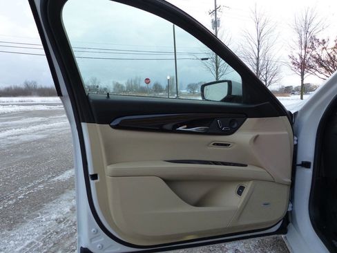 Used 2020 Cadillac CT6 Luxury image 18