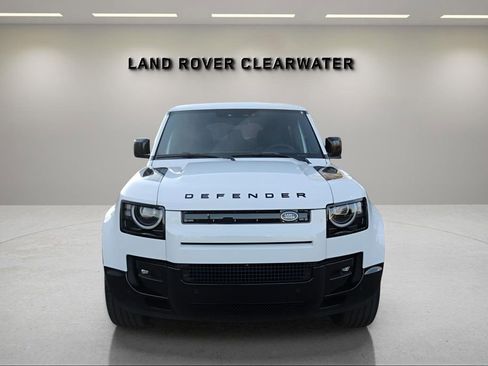 New 2026 Land Rover Defender 110 X-Dynamic SE image 8