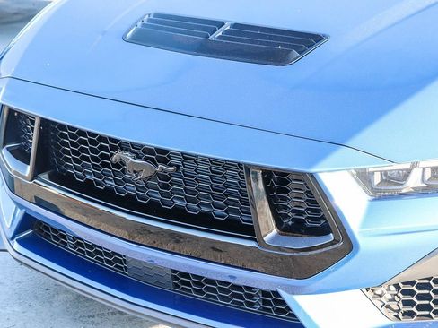 Used 2024 Ford Mustang GT Premium w/ GT Performance Package RWD image 5