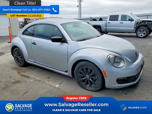 Used 2013 Volkswagen Beetle 2.5 FWD image 5