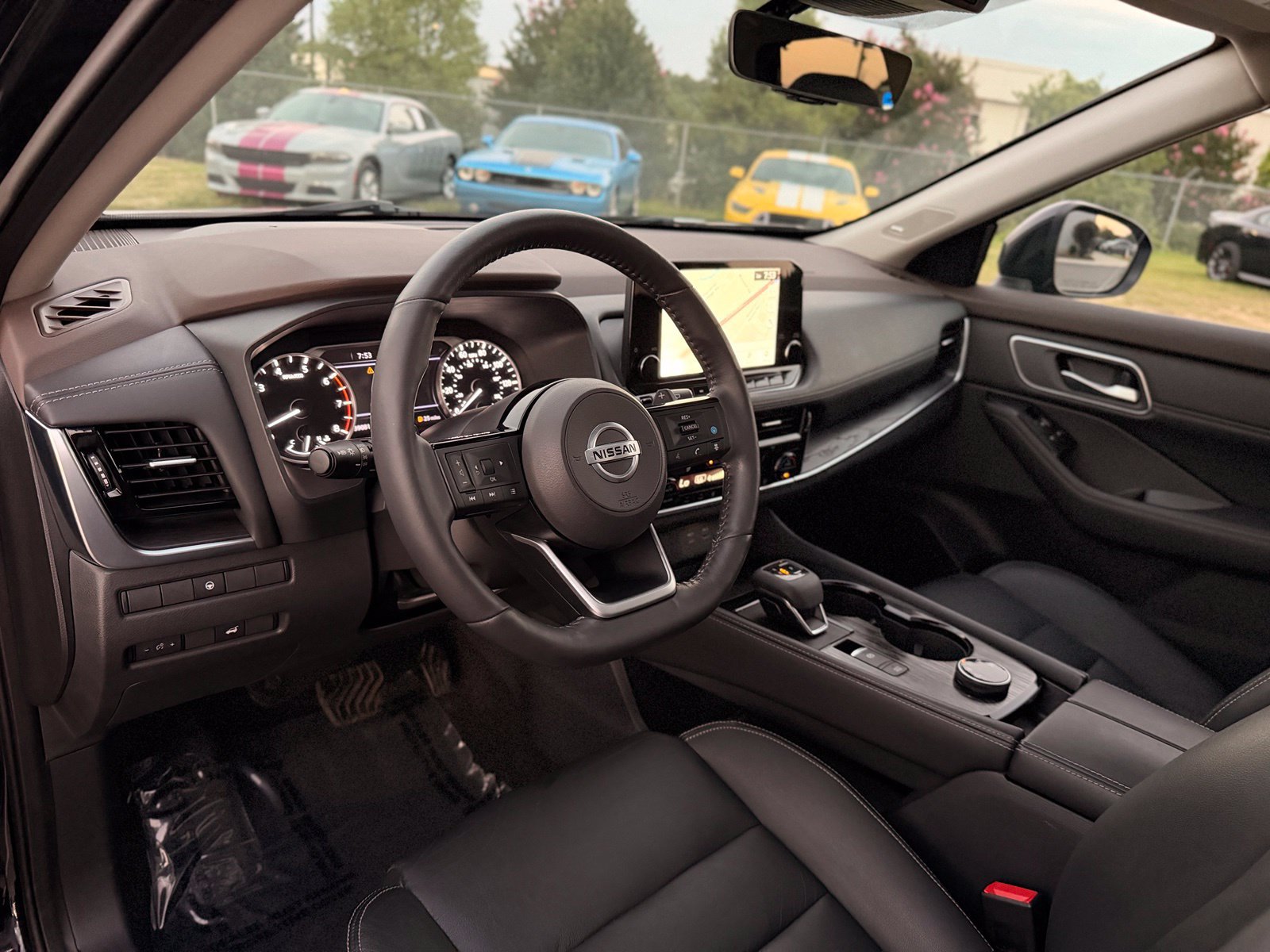 Used 2021 Nissan Rogue SL w/ Premium Package AWD/4WD image 18