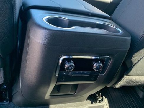 Used 2026 GMC Yukon Denali w/ LPO, Floor Liner Package AWD/4WD image 20
