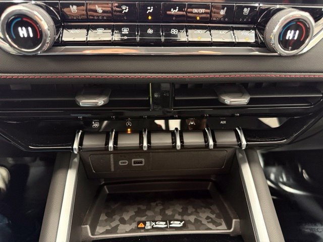 New 2026 Chevrolet Colorado Z71 w/ Technology Package AWD/4WD image 35