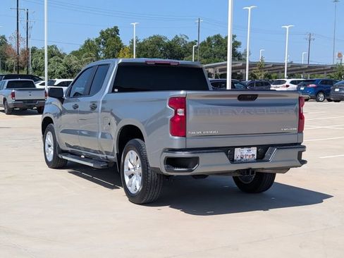 Used 2025 Chevrolet Silverado 1500 Custom RWD image 4