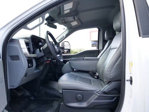 Used 2023 Ford F350 XL w/ 360-Degree Camera Package AWD/4WD image 23