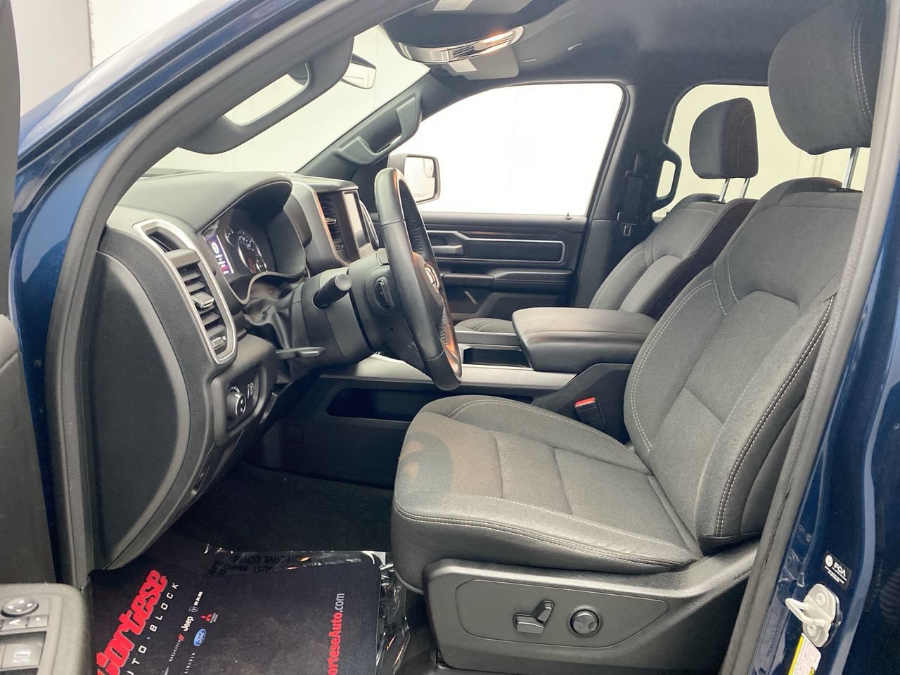 Used 2023 RAM 1500 Big Horn AWD/4WD image 14