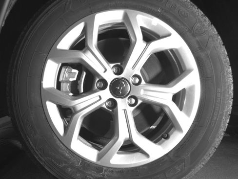 Used 2025 Jeep Compass Latitude image 12