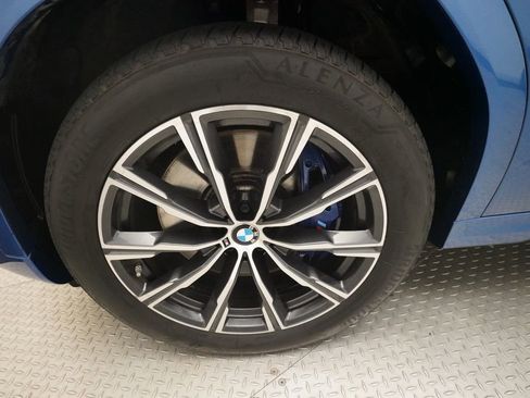 Used 2020 BMW X6 M50i w/ Premium Package AWD/4WD image 28
