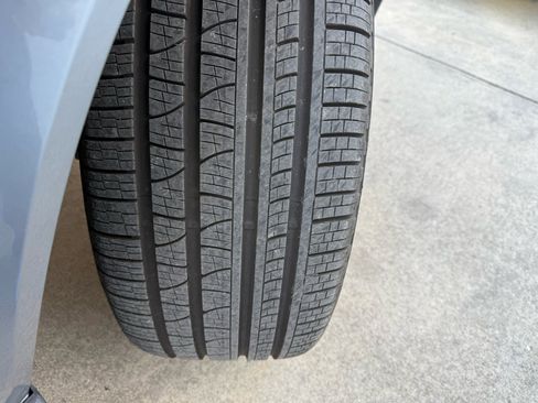 Used 2017 Volvo XC90 T6 Momentum w/ Vision Package image 21