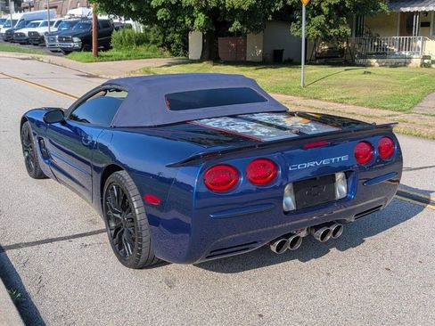 Used 2004 Chevrolet Corvette Convertible w/ Preferred Equipment Group image 8
