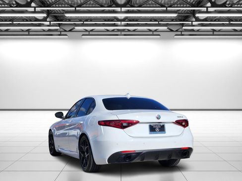 Used 2020 Alfa Romeo Giulia Ti Sport w/ Quick Order Package 22U Sport image 8