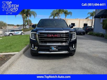 Used 2024 GMC Yukon SLT w/ SLT Premium Package